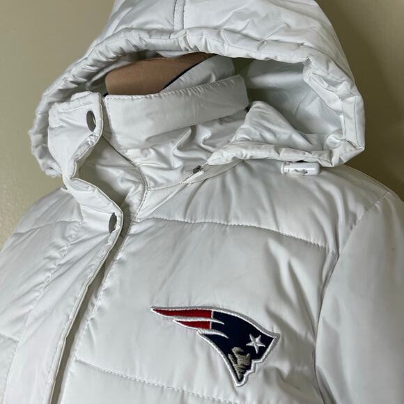 NFL New England Patriots Puffer Jacket Womens Medium Belted Hooded Fleece Parka - Picture 6 of 15